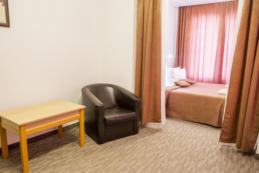 Motel Darina Ungheni  외부 사진