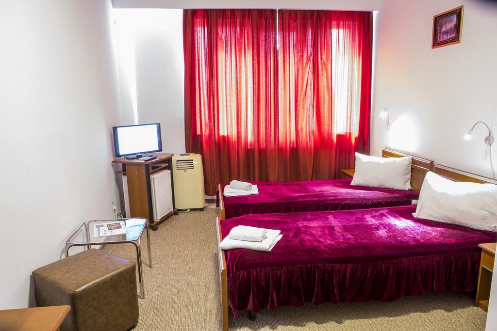 Motel Darina Ungheni  외부 사진