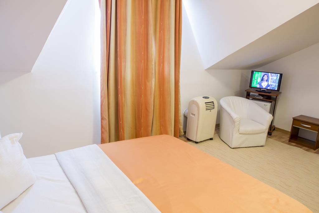 Motel Darina Ungheni  외부 사진